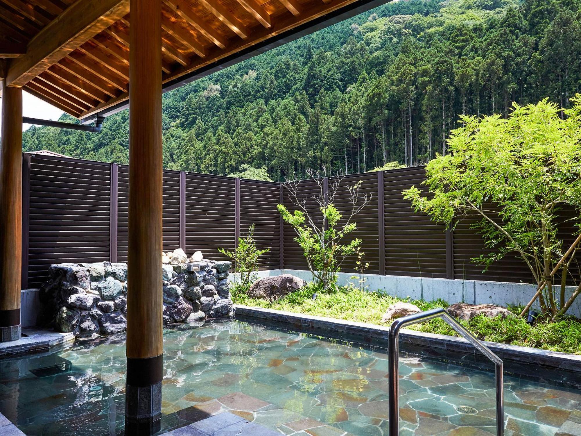 宝泉坊ロッジ Kihoku (Ehime)