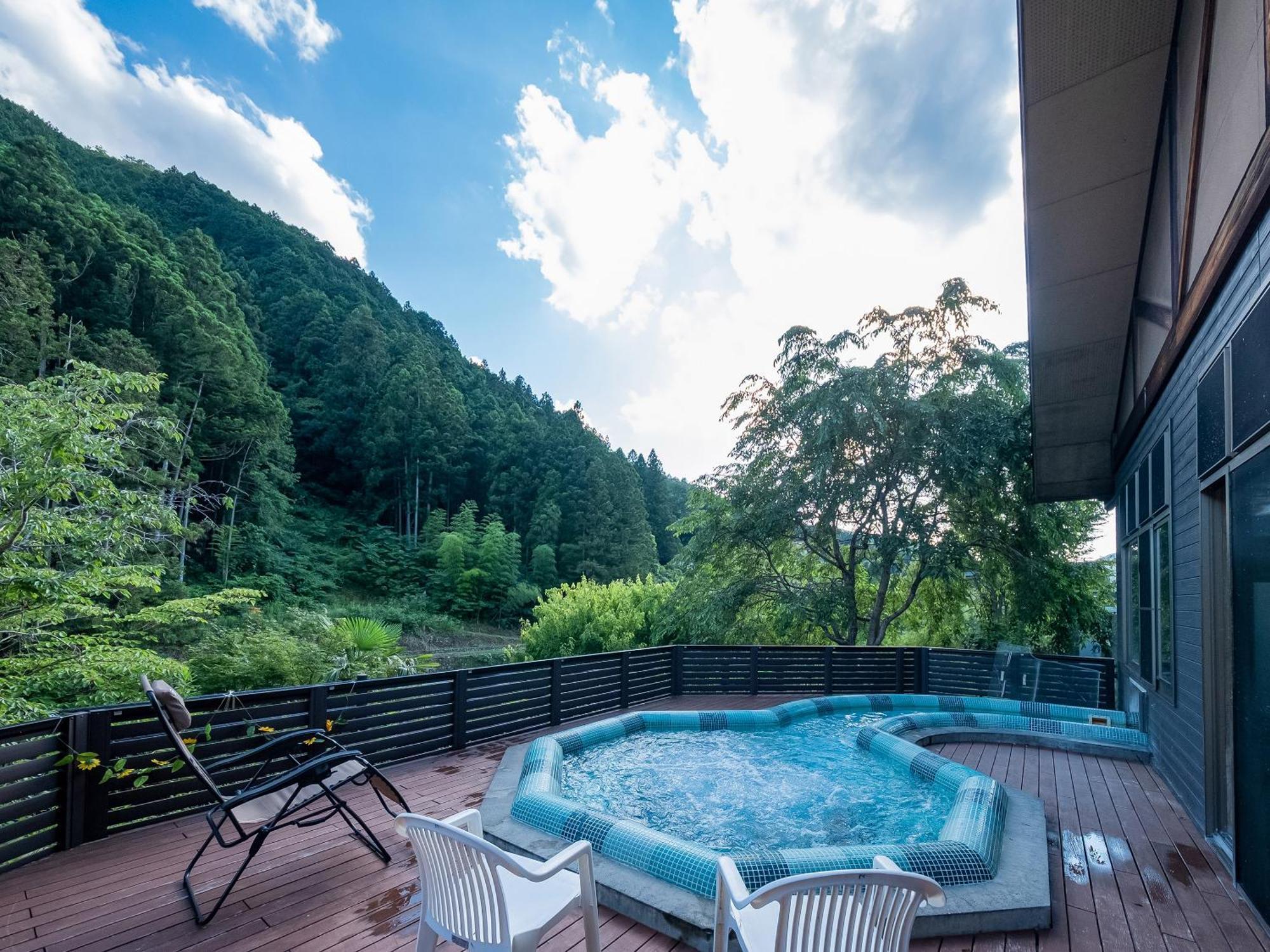 Lodge 宝泉坊ロッジ