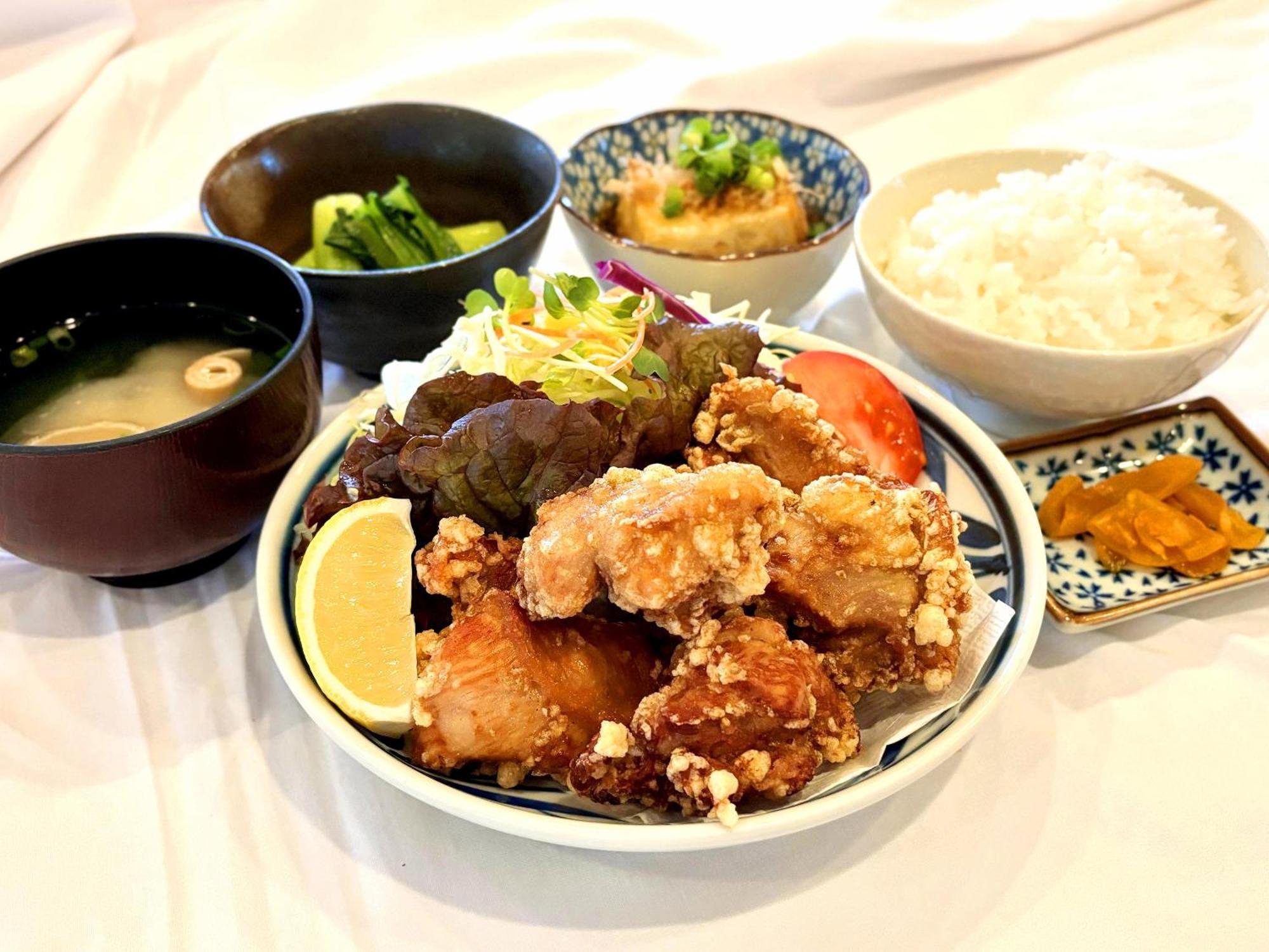 宝泉坊ロッジ Lodge *