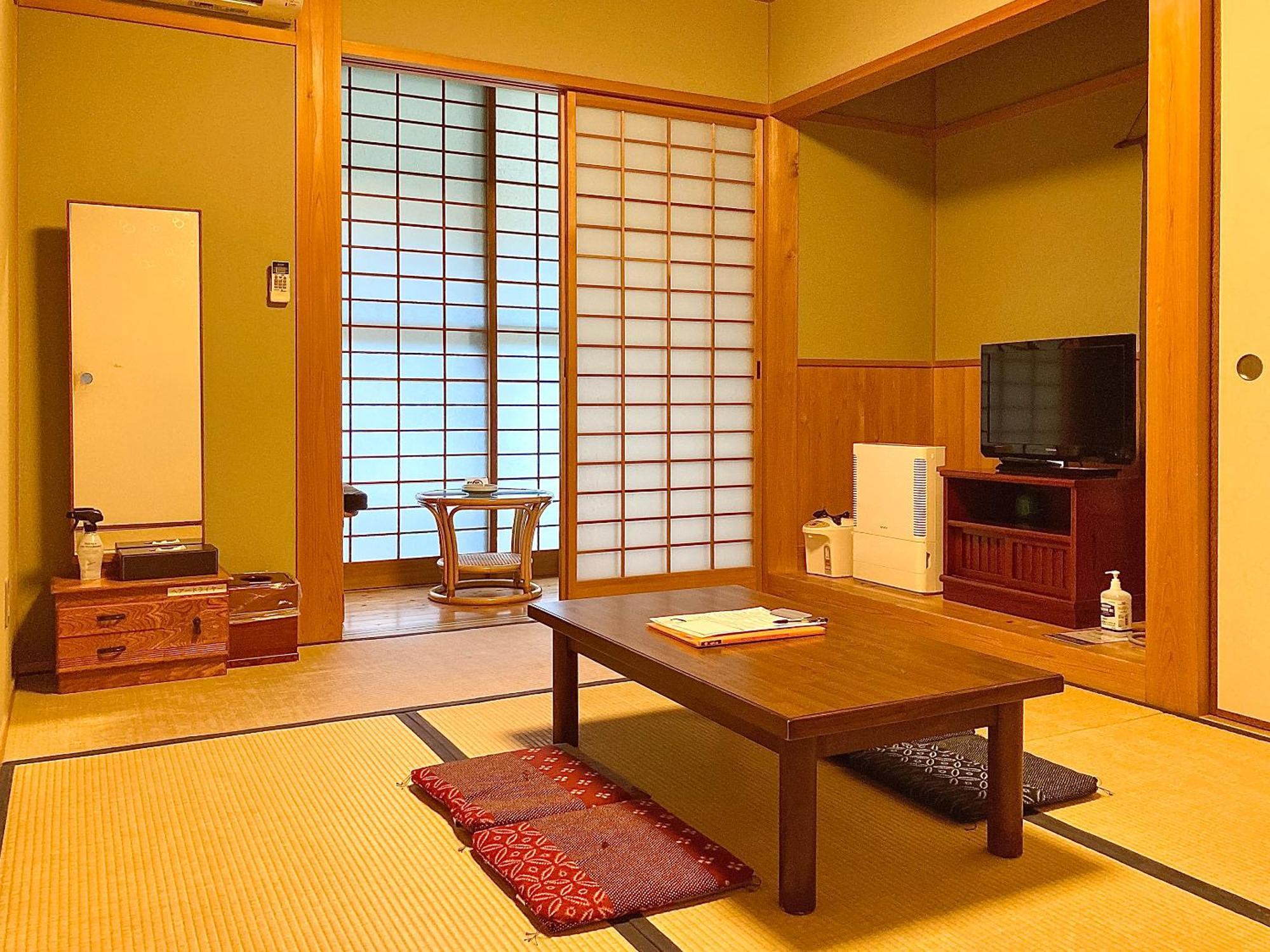 Lodge 宝泉坊ロッジ Kihoku (Ehime)