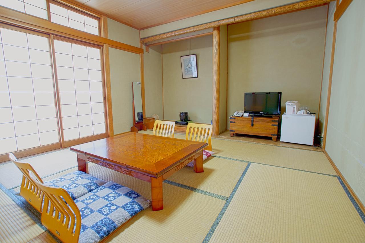 宝泉坊ロッジ * Kihoku (Ehime)
